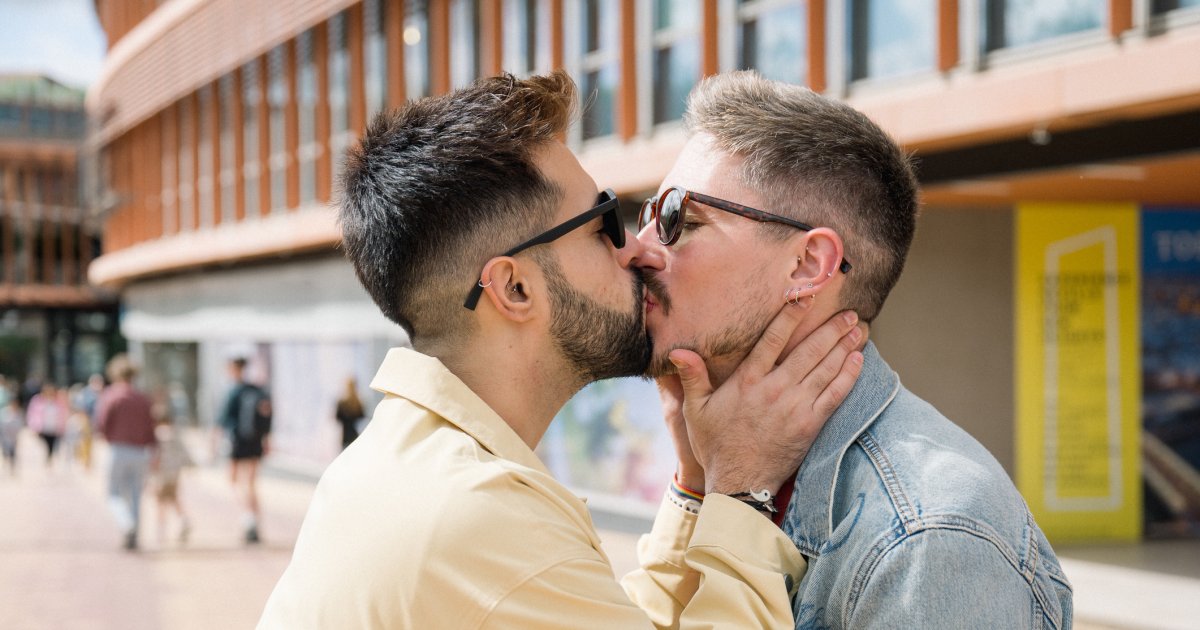 K-sse-unter-Homosexuellen-Neue-Mitte-Studie-ber-LGBTIQ-Ablehnung-und-Extremismus