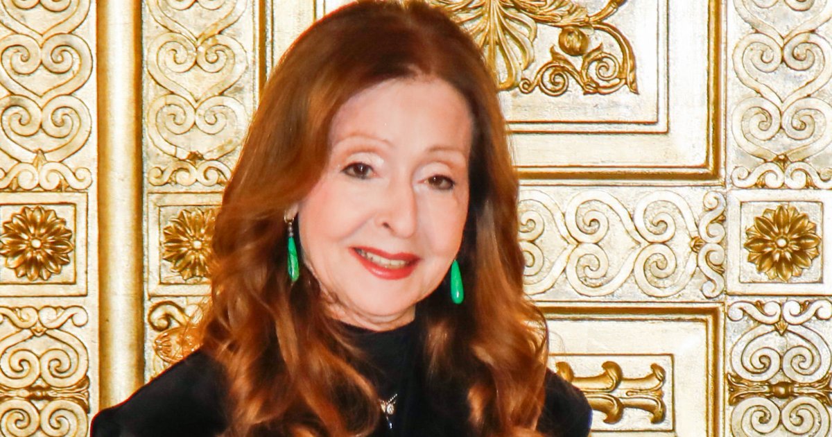 Preis-f-r-Toleranz-und-Dialog-Bayerischer-Verdienstorden-Markus-S-der-ehrt-Vicky-Leandros