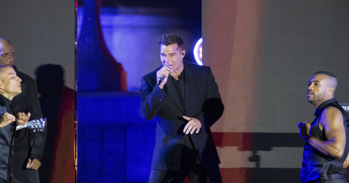 -berraschender-Partygast-Der-Latinostar-Ricky-Martin-sprengt-Luxusfeier-in-Puerto-Rico