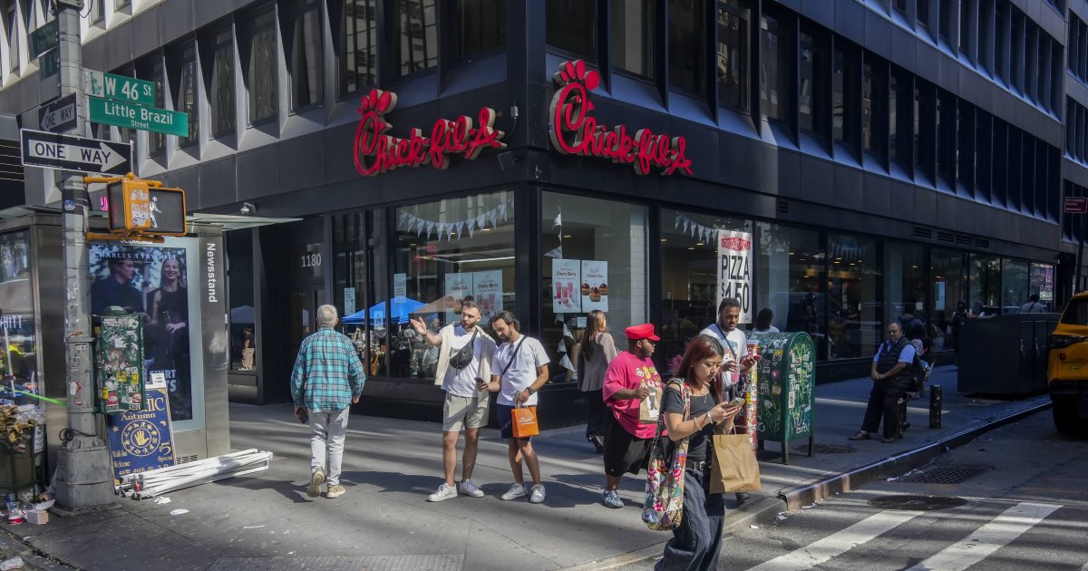 Angriffe-auf-Chick-fil-A-Kreuzfeuer-der-Kritik-nach-schwuler-Hochzeitsfeier