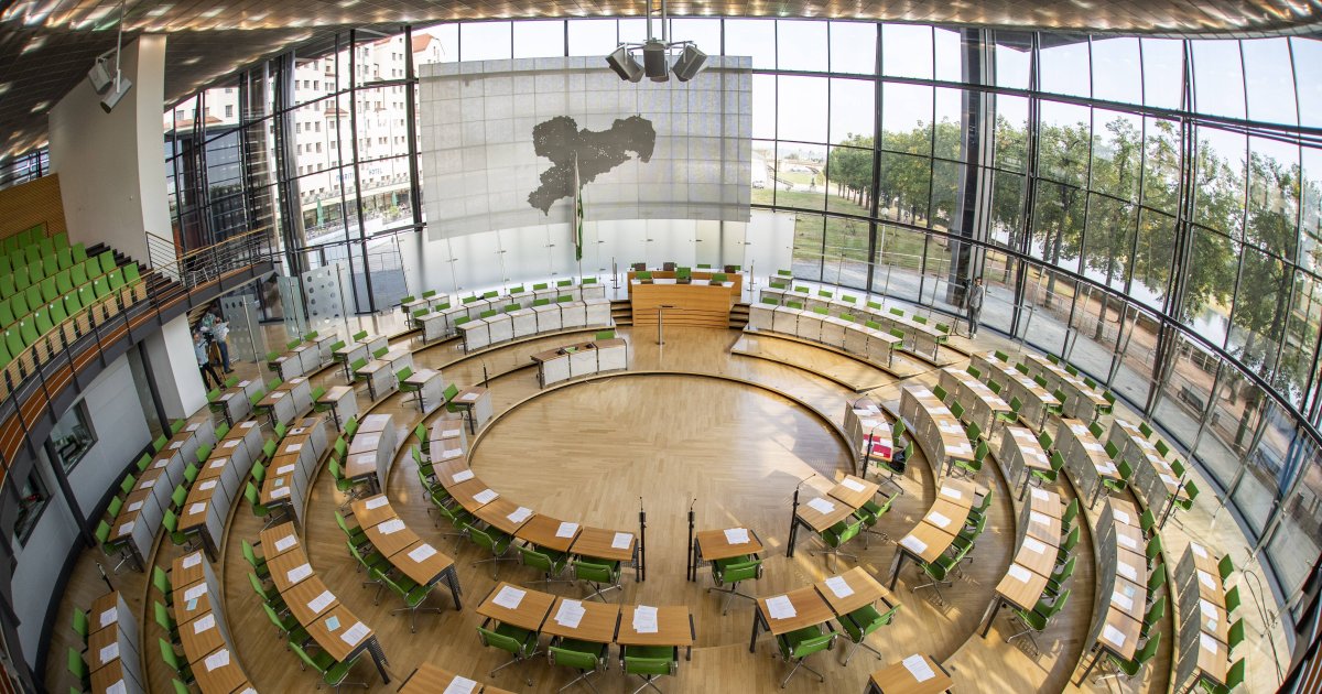 Rotstift-in-Sachsen-Massive-finanzielle-K-rzungen-bei-queeren-Projekten-ab-2026