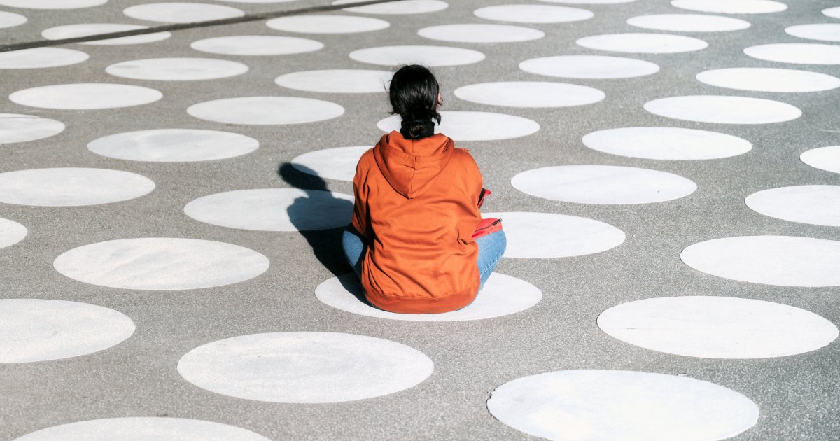 Aktion-gegen-Einsamkeit-Queere-Jugendliche-sind-besonders-von-Isolation-betroffen