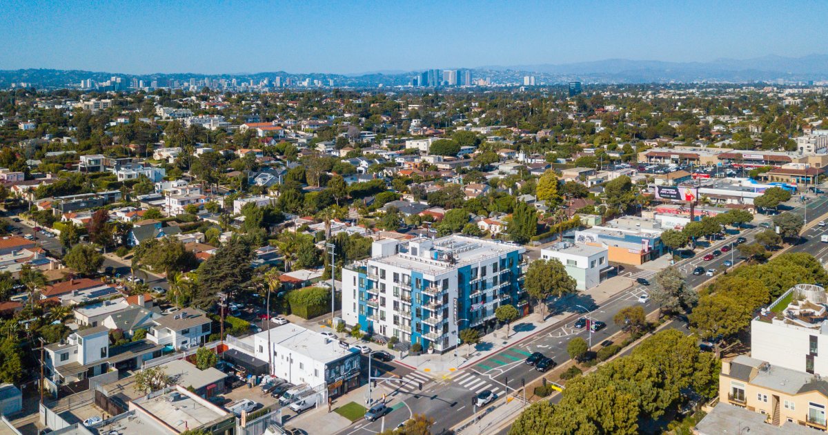 Premiere-in-Culver-City-Historischer-Moment-in-Kalifornien-f-r-die-Community