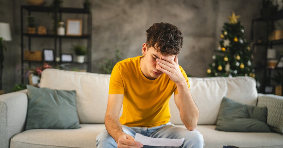 Schulden-beim-Online-Shopping-Queerer-Weihnachtseinkauf-sorgt-f-r-Minus-auf-dem-Konto