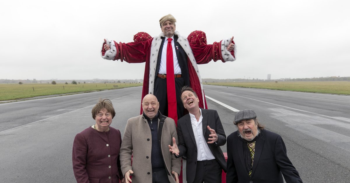 Berlins-bester-Jahresr-ckblick-Geschichten-Songs-und-Parodien