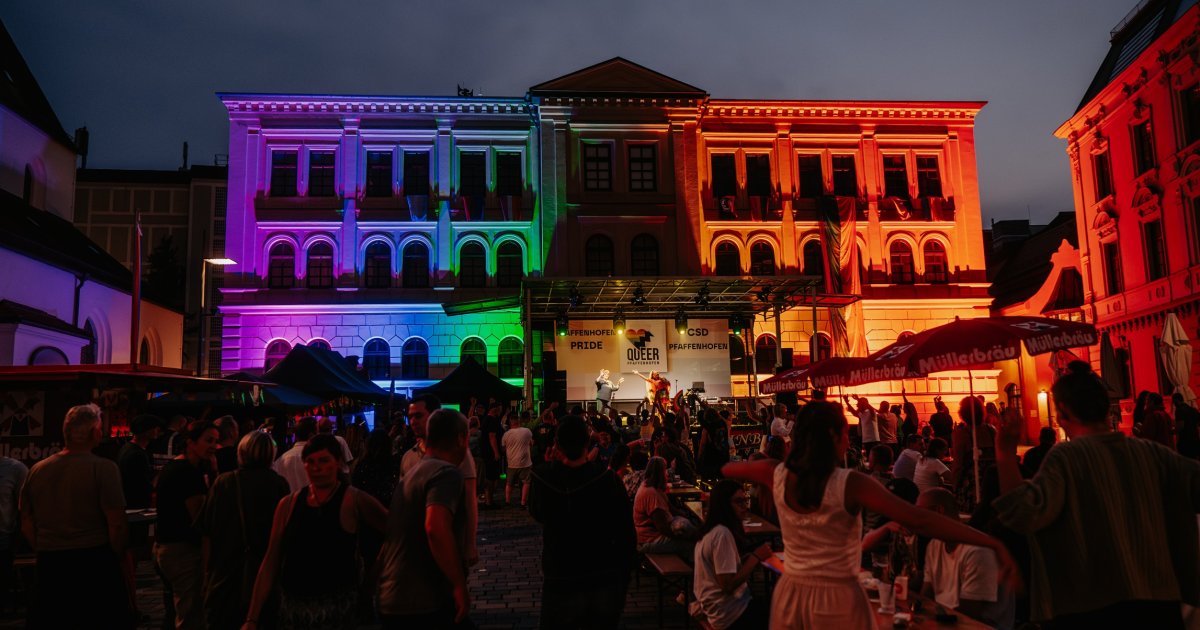 Queeres-Leben-in-Pfaffenhofen-Viel-Herzblut-und-Engagement-f-r-die-queere-Community
