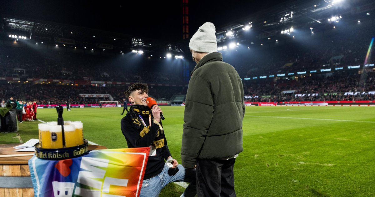Heiratsantrag-im-Fu-ball-Schiedsrichter-Pascal-Kaiser-wagte-den-Schritt-im-Stadion-des-1-FC-K-ln