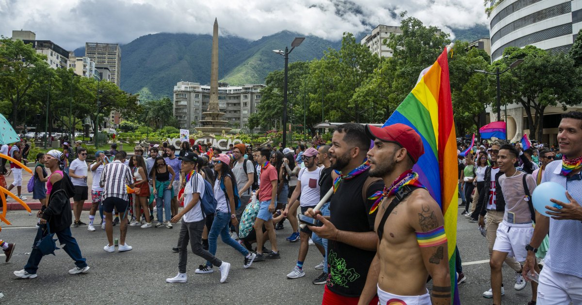LGBTIQ-in-Venezuela-Wie-blicken-queere-Menschen-auf-den-Fall-von-Maduro-