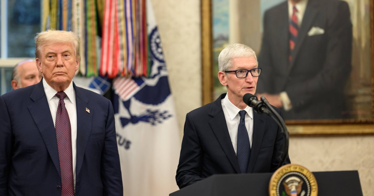 Kritik-an-Tim-Cook-Tech-Chef-wird-Kinovorf-hrung-bei-Trump-zum-Verh-ngnis