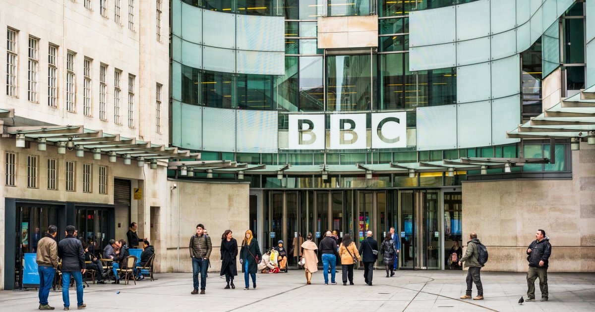 Entschuldigung-der-BBC-Moderator-wurde-geraten-weniger-schwul-on-Air-zu-sein