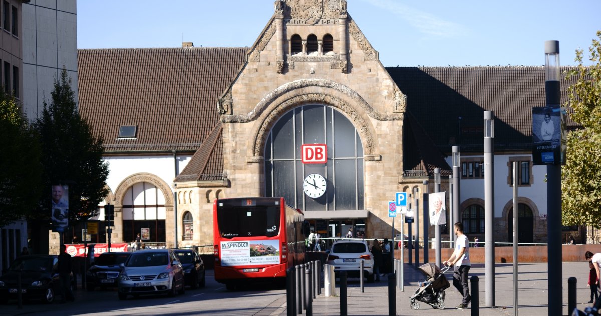 Hauptangeklagte-ist-Ex-Frau-Gericht-verurteilt-queerfeindliche-Attacke-in-Worms