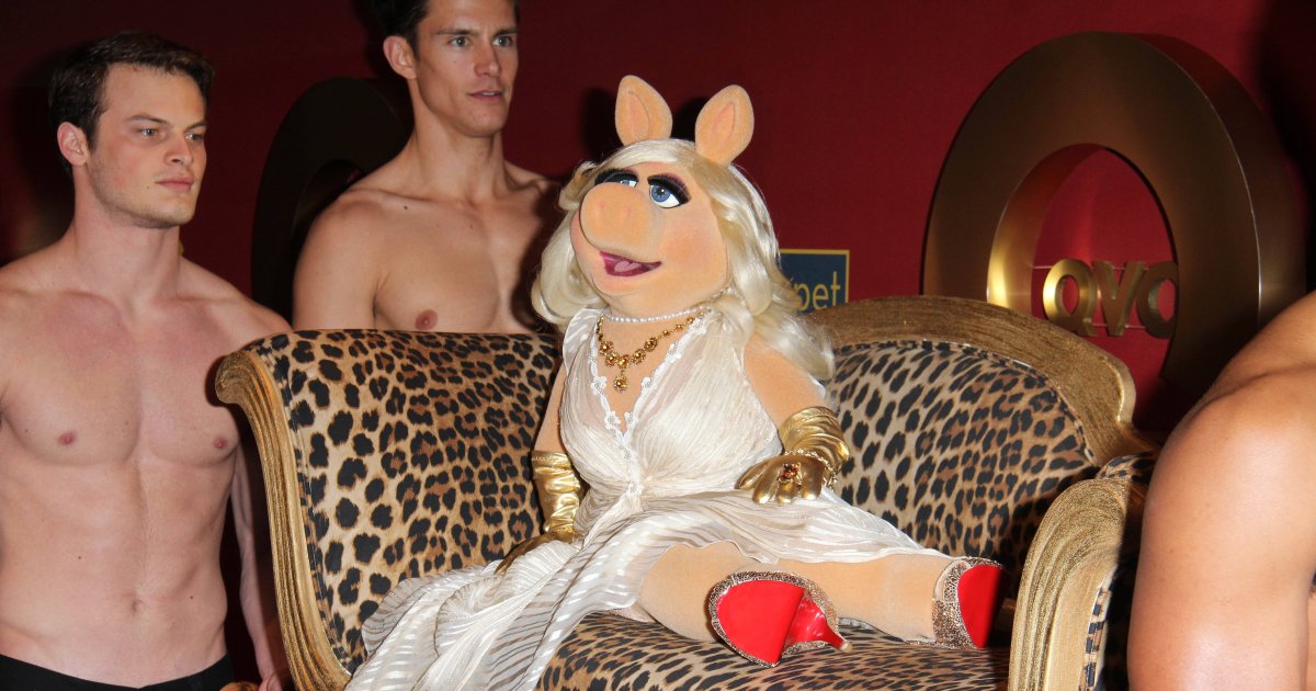 Miss-Piggy-und-Ariana-Grande-Baldiges-Treffen-der-Showgr-en-in-der-Muppet-Show-