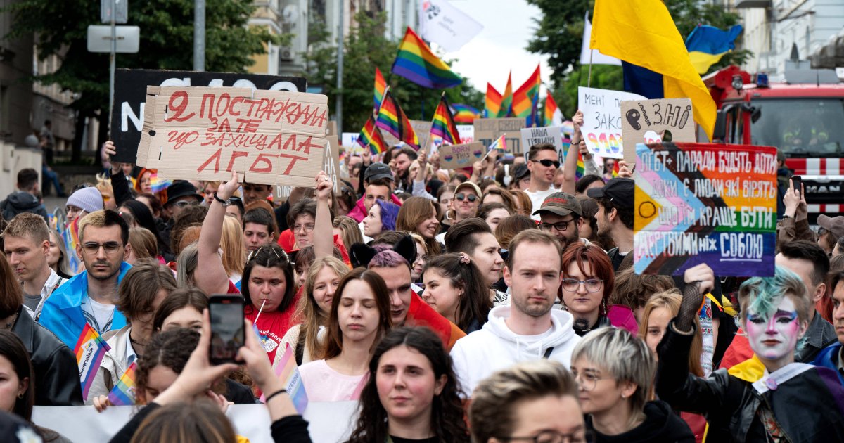 Zehn-Jahre-Kyiv-Pride-Rund-5-000-Menschen-fordern-Gleichstellung-in-der-Ukraine