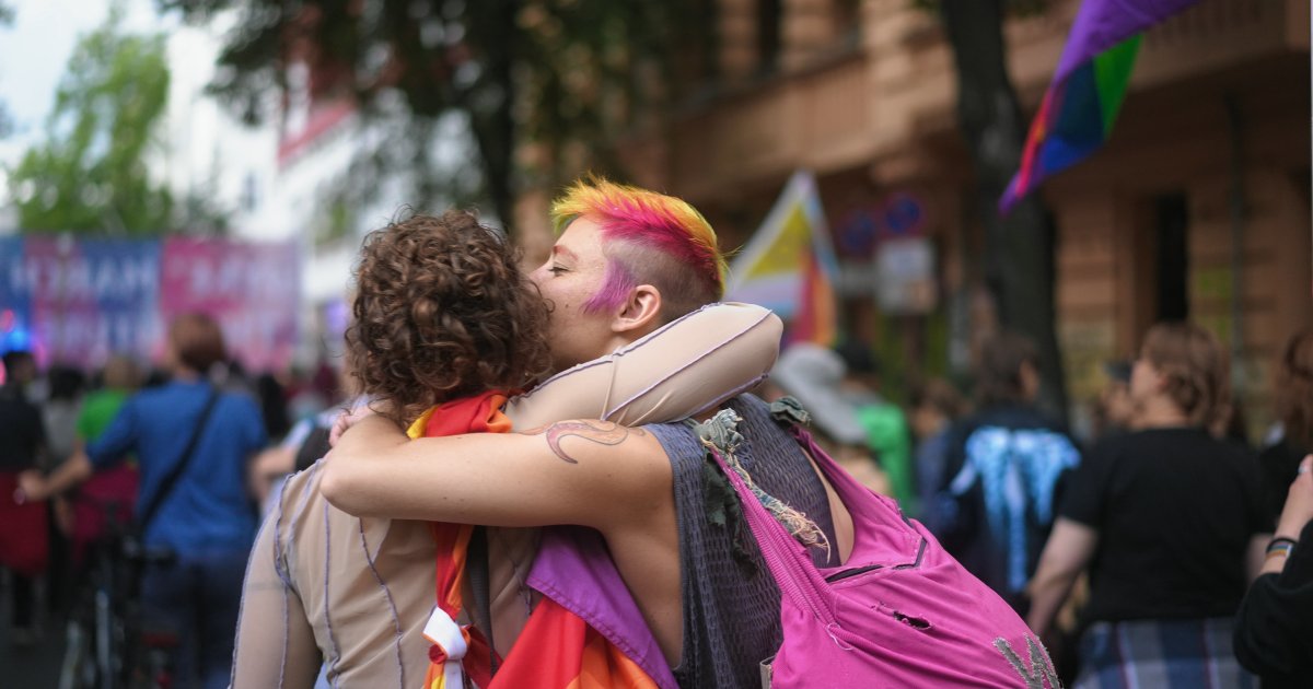 Generation-Z-ver-ndert-sich-Studie-zur-Sexualit-t-zeigt-Unterschiede-bei-queeren-Menschen