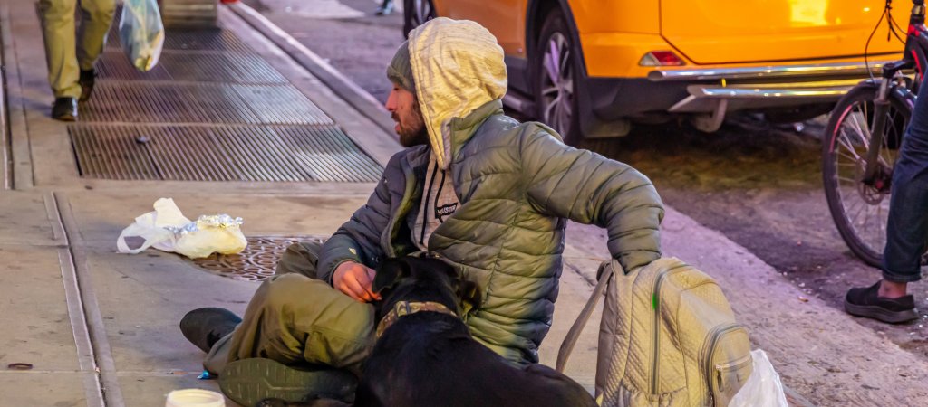 Schwulenpaar hilft New Yorks Obdachlosen
