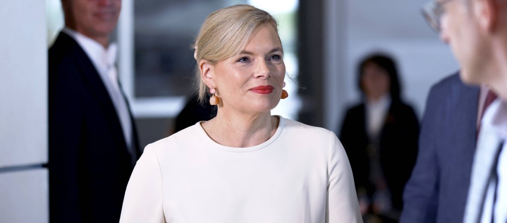 Krieg gegen Regenbogenfarben?