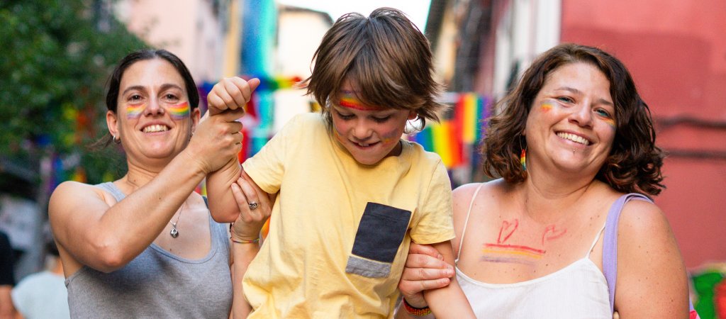 Regenbogenfamilien im Fokus
