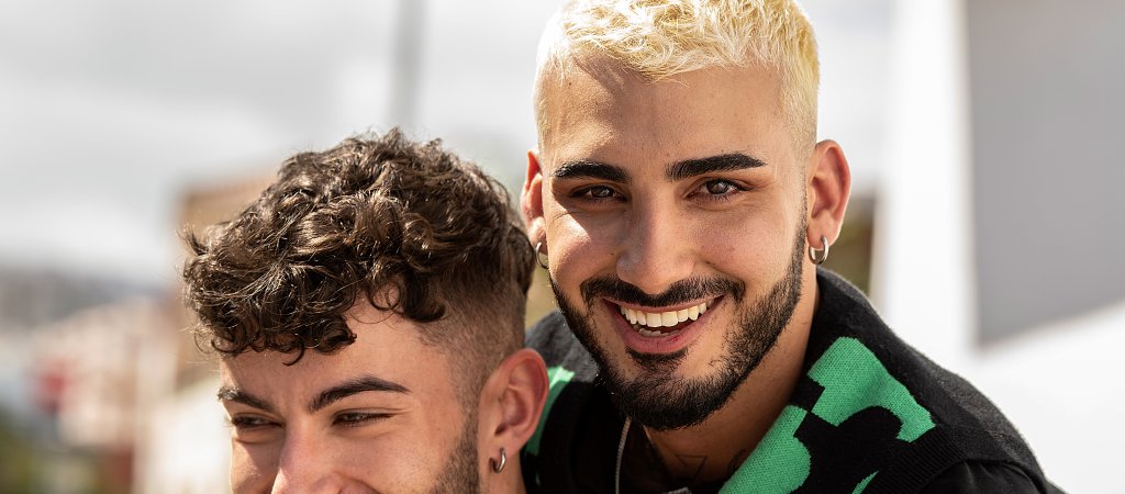 Gemeinschaft und Selbstbild in der schwulen Szene // © NeonShot