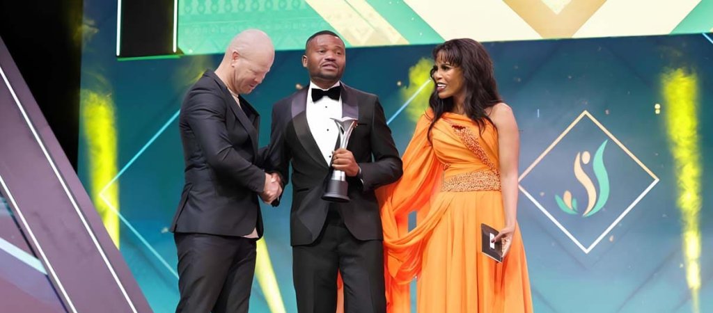 Ehrung von schwulem Fußballer 