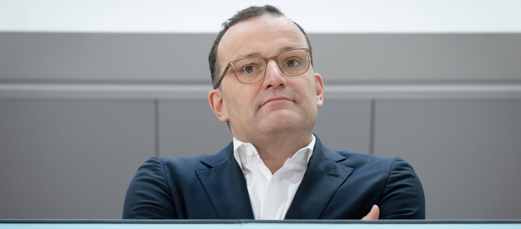 Jens Spahn verteidigt Merz