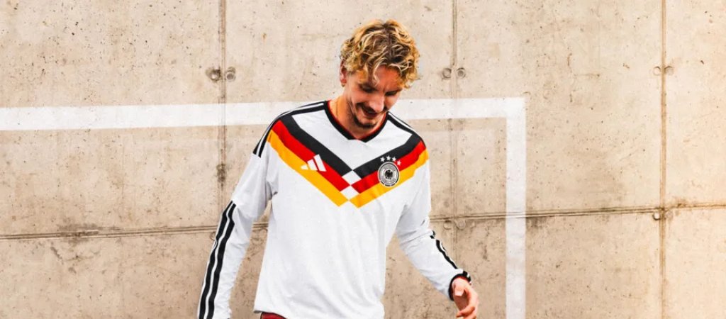 Harald Glööckler lobt neues Nationalmannschaftstrikot