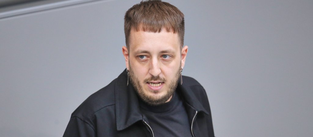 Scharfe Kritik an Bundesregierung