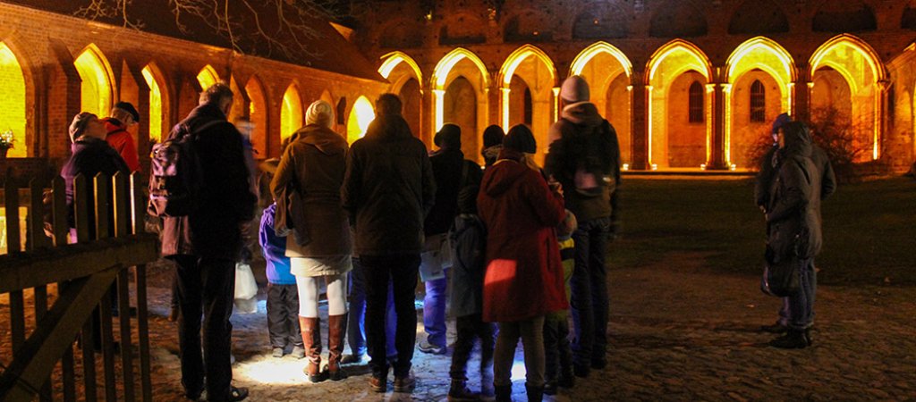 © klosterchorin funzelfuehrung