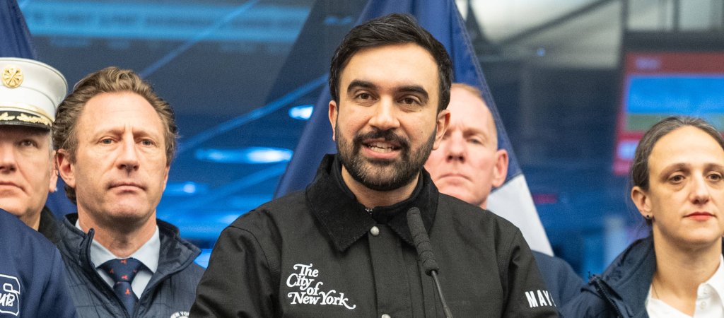 NY-Wintersturm: Bürgermeister rät zu "Heated Rivalry"-Buch