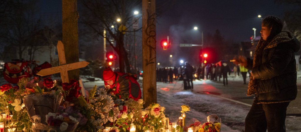 ICE-Agent erschießt lesbische Frau 