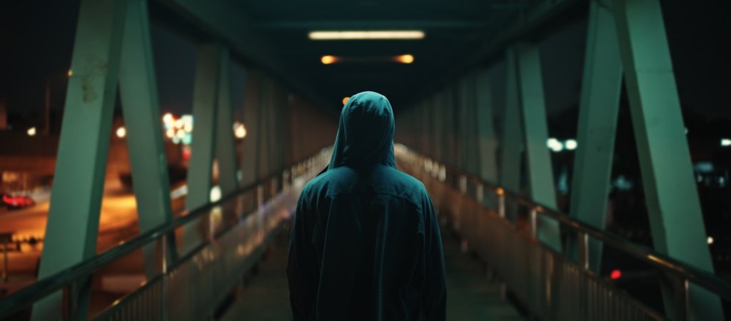 Allein auf der Straße