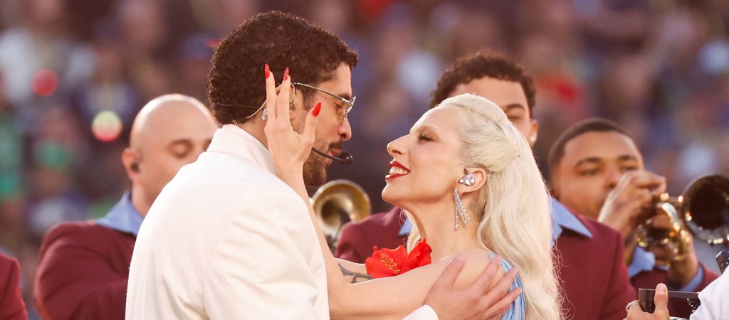 Super Bowl mit Bunny und Gaga 