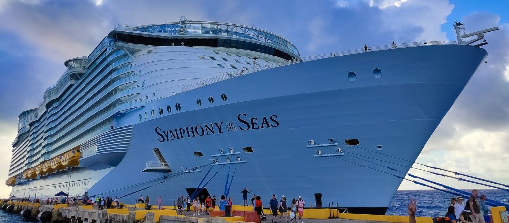 Festnahmen bei Gay-Kreuzfahrt 