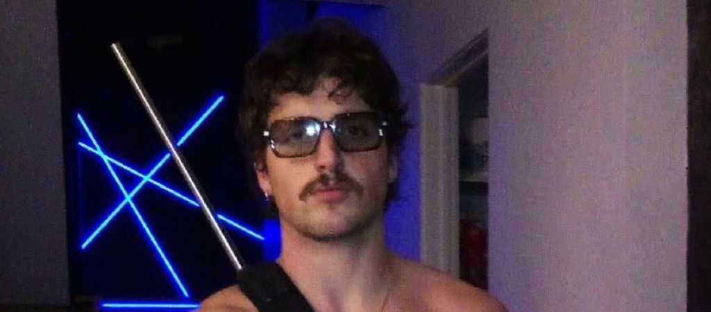 Sänger Benson Boone: Freizügiges Selfie sorgt für Aufsehen