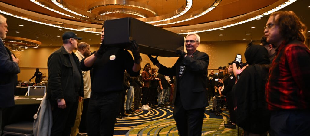 Bedrückender HIV-Protest 