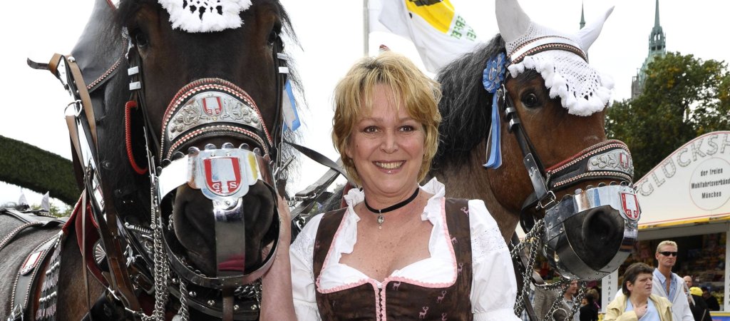 Ramona Leiß rechnet ab