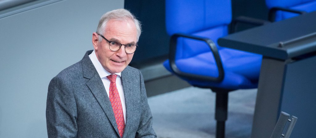 Prozessstart: Ex-FDPler und Lehrerin in Missbrauchsverfahren