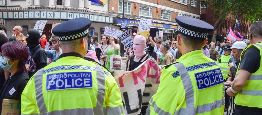 Homophobie bei den Bobbys