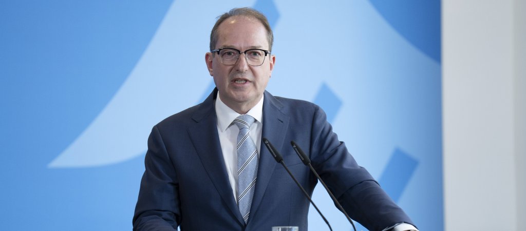 Neue Kritik an Dobrindt 