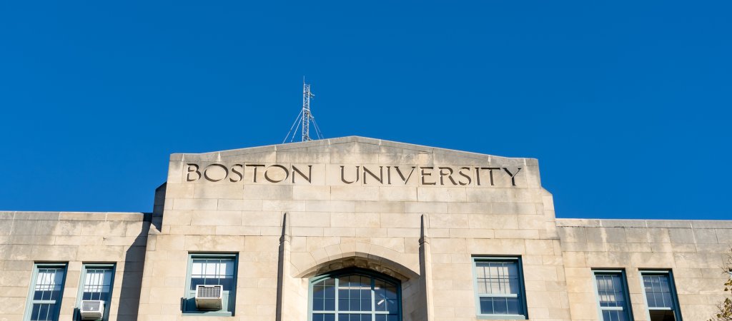 Boston University pausiert Entfernung von Pride-Flaggen