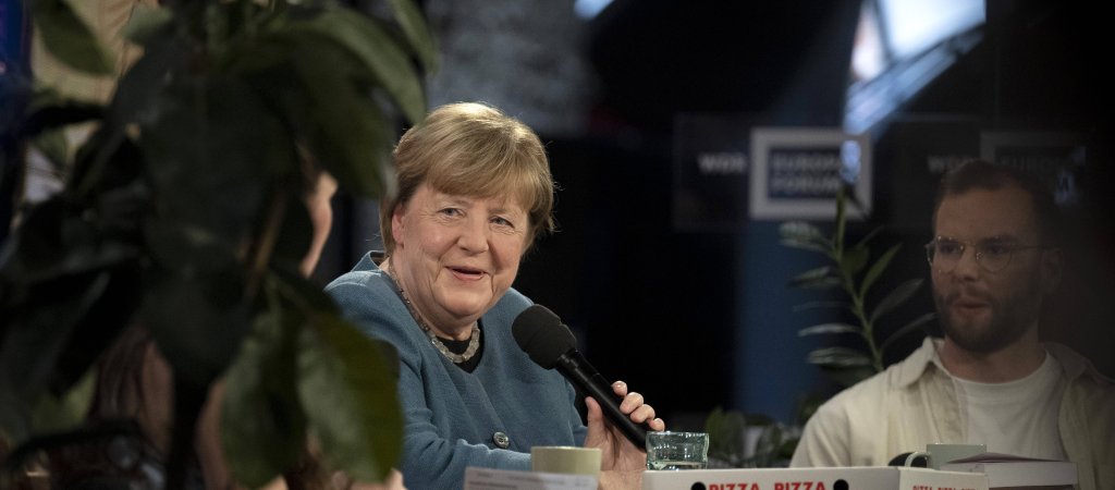 Merkel lehnt Podcast-Einladung der Kaulitz-Zwillinge ab