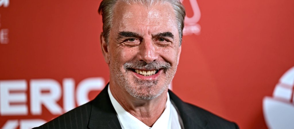 "Mr. Big": Chris Noth versteigert Gucci-Anzug