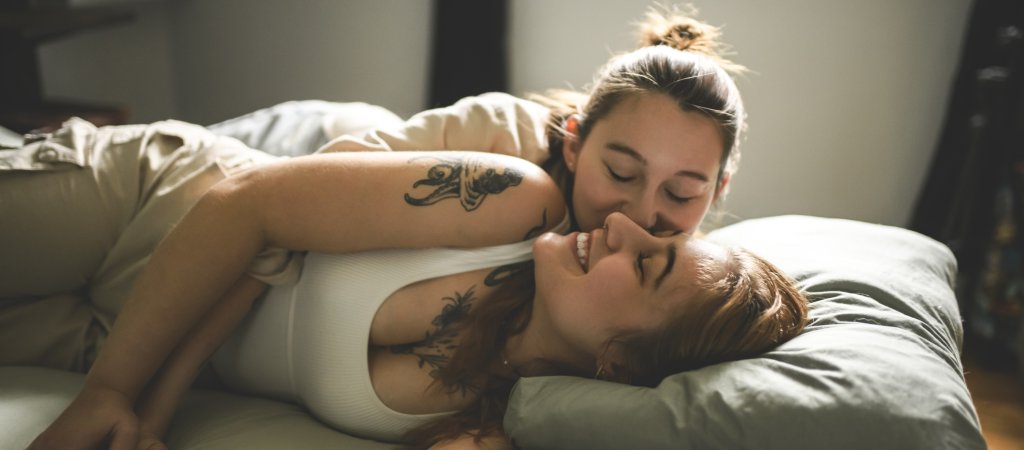 Pornhub startet Sapphic für Frauen mit Fraueninteresse