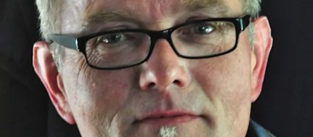 Erste eingetragene Partnerschaft in Deutschland: Lüschow beschreibt Flucht in heterosexuelle Ehe