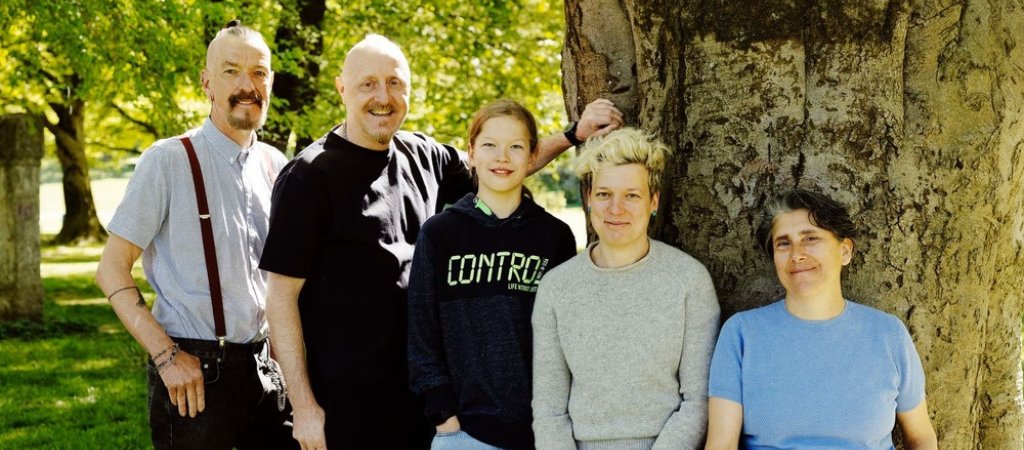 Buntes queeres Familienleben