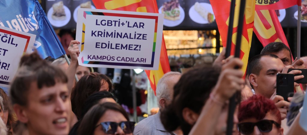 Türkei lässt Inhaftierte frei