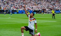 Queer Fussball Fanclubs fordert DFB-Klarstellung zu Nmecha