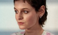 Emma Corrin berichtet von Hass nach Coming-out