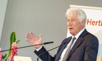 Kritik von Richard Gere 