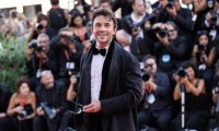 Jonathan Bailey steigt ebenfalls aus Musical aus