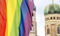 202 Fragen zum Aktionsplan Queer